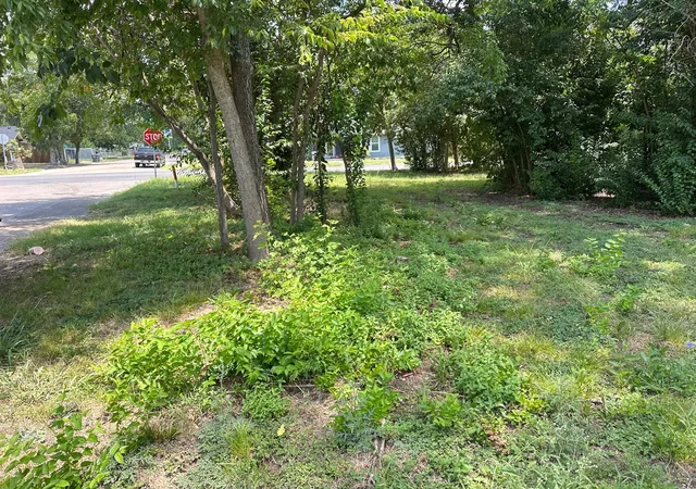 Photo 3 of Land for sale at 2504 Mcferrin, Waco, TX 76708 | MLS# 21030758 | Listing updated on 2026-08-24