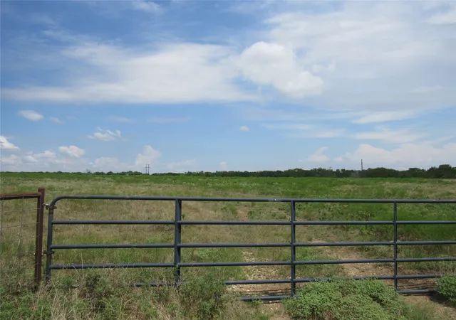 Photo 2 of Land for sale at 2464 County Rd 1245, Savoy, TX 75479 | MLS# 21028755 | Listing updated on 2026-08-03