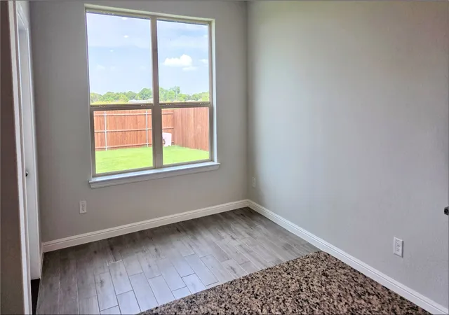 Homes for sale in Grandview, TX | 240 Kinley St, Grandview, TX 76050 | MLS# 21031453
