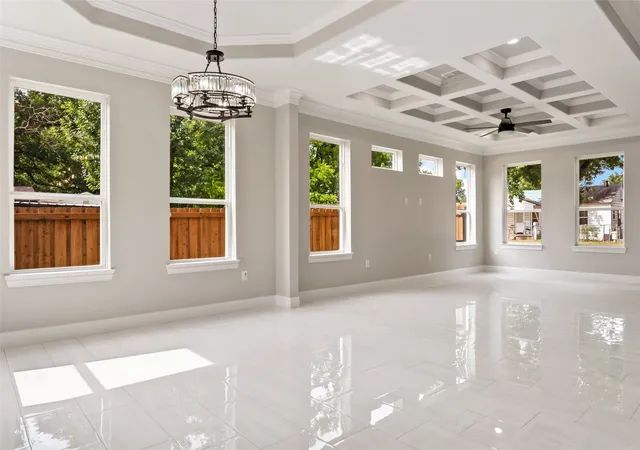 Photo 2 of Sale Pending at 3102 Chicago St, Dallas, TX 75212 | MLS# 21027784 | Listing updated on 2026-09-23