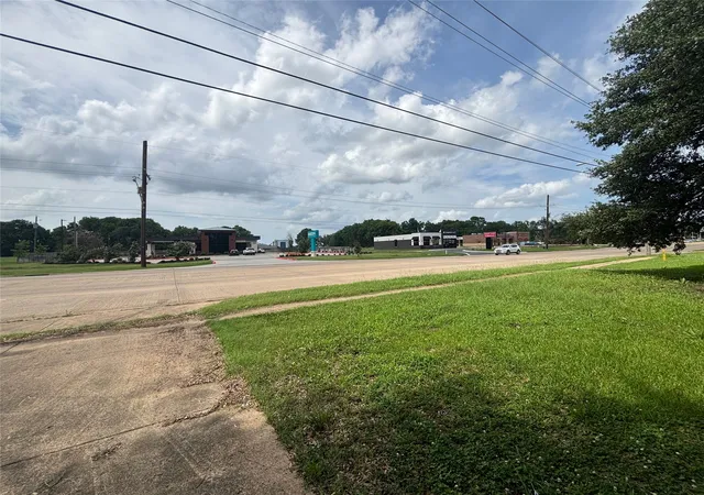 5th image of 2656 & 2658 Old Minden Road, Bossier City, LA 71112 | MLS# 21033384