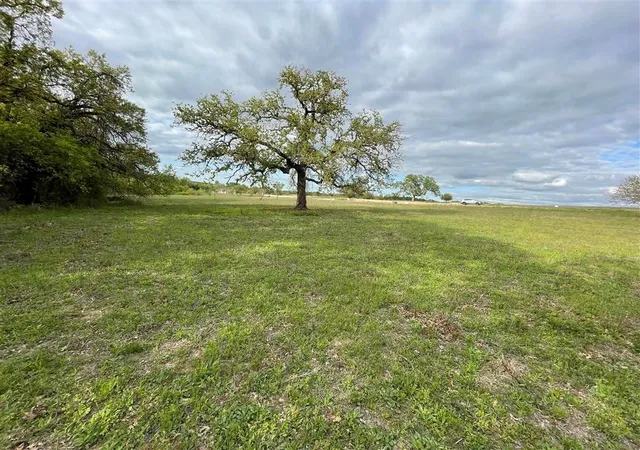 Homes for sale in Springtown, TX | 1037 Gonzollas Rd, Springtown, TX 76082 | MLS# 21033957