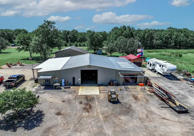 Homes for sale in Blossom, TX | 50 County Road 13200, Blossom, TX 75416 | MLS# 21033472