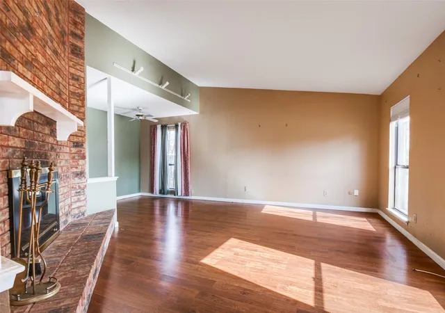 Photo 4 of Sale Pending at 2953 San Diego Dr, Dallas, TX 75228 | MLS# 21035959 | Listing updated on 2026-07-26