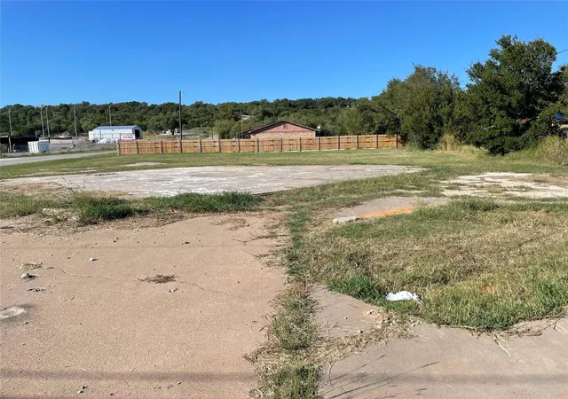 Photo 1 of Land for sale at 2320 Hwy 180 W, Mineral Wells, TX 76067 | MLS# 21036211 | Listing updated on 2026-07-20