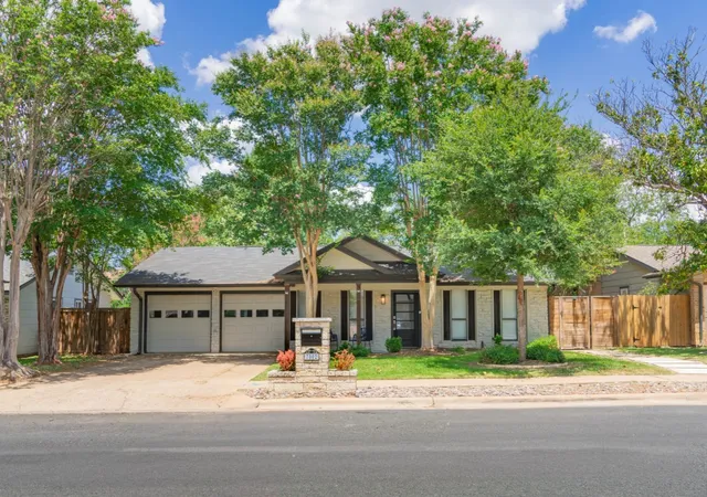 Photo 1 of Single family home for sale at 7002 Whispering Oaks Dr, Austin, TX 78745 | MLS# 21036013 | Listing updated on 2026-08-28