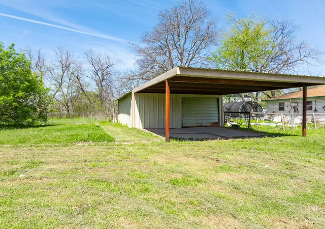 Photo 4 of Land for sale at 509 Navarro Ave, Mart, TX 76664 | MLS# 21037986 | Listing updated on 2026-08-17