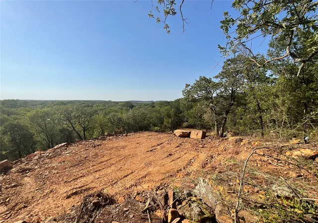 Homes for sale in Mineral Wells, TX | 1910 Ne 2nd Ave, Mineral Wells, TX 76067 | MLS# 21038423