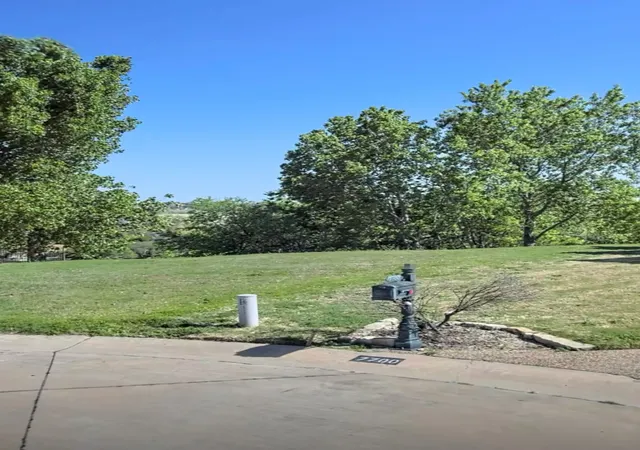 2nd image of 7704 Lakeview Cir, Fort Worth, TX 76179 | MLS# 21037469