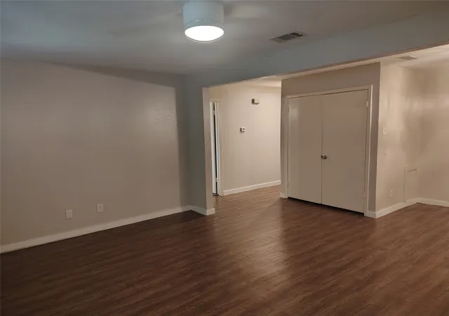 Photo 3 of Sale Pending at 13849 Leinsper Green St, Dallas, TX 75240 | MLS# 21039254 | Listing updated on 2026-09-21