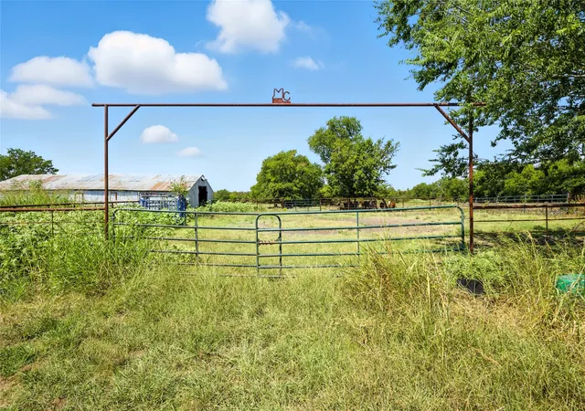 Homes for sale in Lake Creek, TX | 9620 Fm 895, Lake Creek, TX 75450 | MLS# 21040138