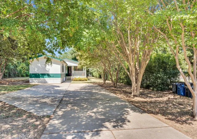 2nd image of 1206 Timberline Ct, Southlake, TX 76092 | MLS# 21036529