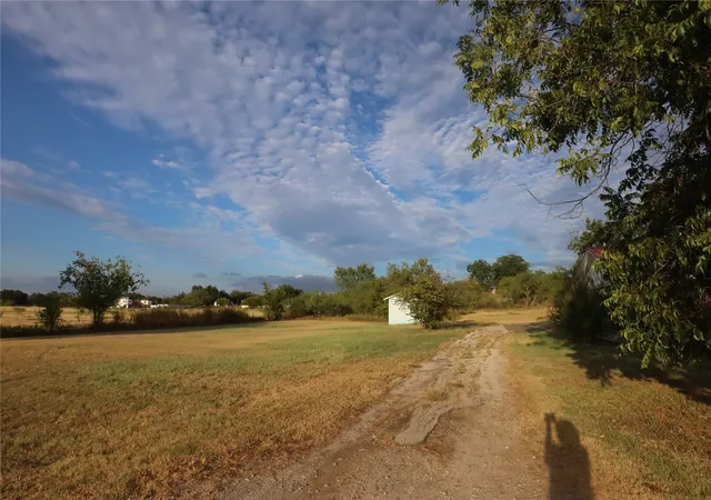 Homes for sale in Ranger, TX | 301 Travis St, Ranger, TX 76470 | MLS# 21041283