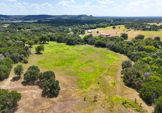 Homes for sale in Iredell, TX | 130 Private Road 2164, Iredell, TX 76649 | MLS# 21042249