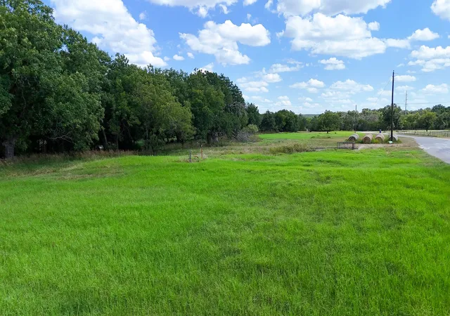 Homes for sale in Iredell, TX | 122 And 130 Private Road 2164, Iredell, TX 76649 | MLS# 21042291