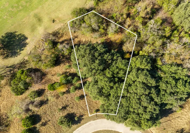 Photo 1 of Land for sale at 40 Lots White Bluff, Whitney, TX 76692 | MLS# 21041823 | Listing updated on 2026-07-23