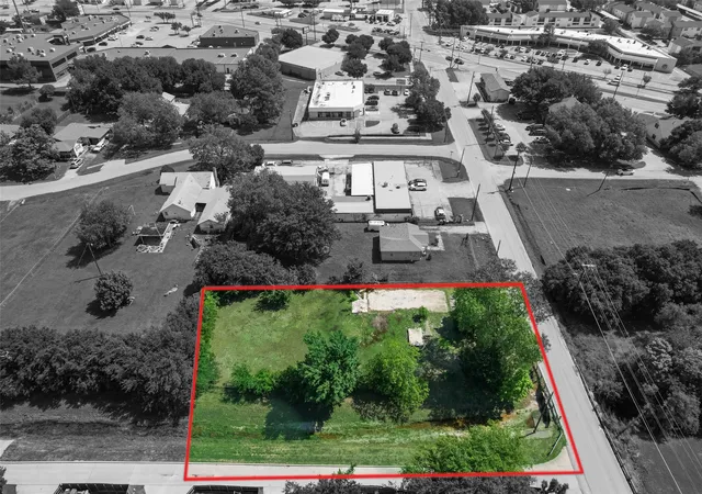 Photo 1 of Land for sale at 609 Gatewood Rd, Garland, TX 75043 | MLS# 21042974 | Listing updated on 2026-10-06