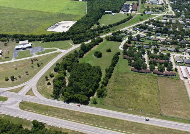 Photo 4 of Land for sale at 694 Us-67, Alvarado, TX 76009 | MLS# 21044374 | Listing updated on 2026-08-26