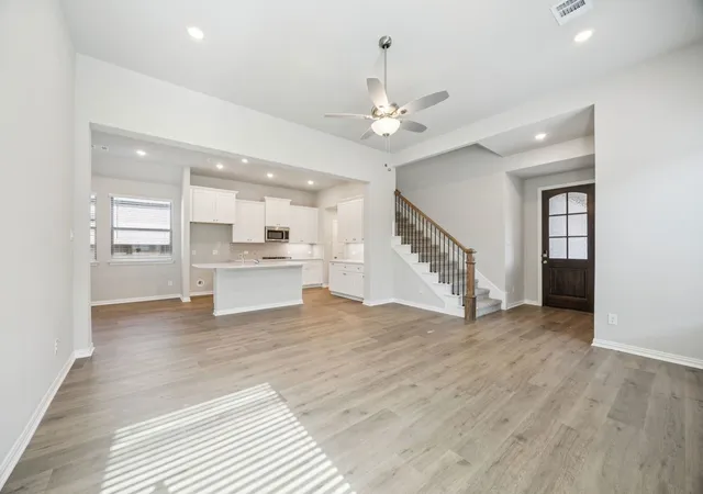 Photo 3 of Single family home for sale at 2109 Hazel Lily, Mesquite, TX 75181 | MLS# 21044429 | Listing updated on 2026-10-04