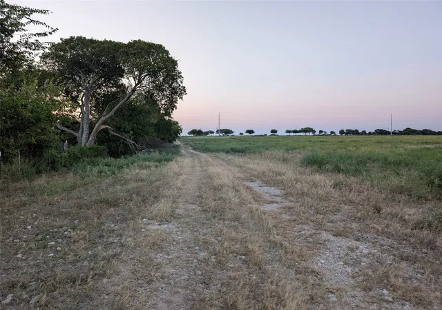 Photo 2 of Land for sale at Tbd St Hwy 77, Hillsboro, TX 76645 | MLS# 21042653 | Listing updated on 2026-08-17