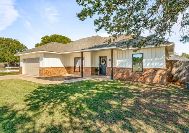 Homes for sale in Iowa Park, TX | 1501 Johnson Rd #A, Iowa Park, TX 76367 | MLS# 21045297