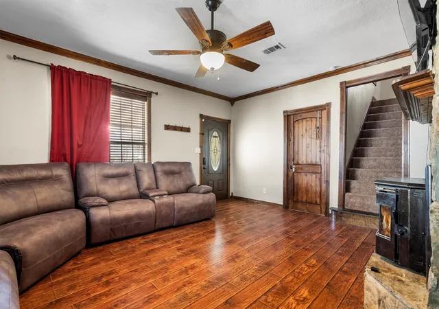 Homes for sale in Tioga, TX | 801 E Main St, Tioga, TX 76271 | MLS# 21038913