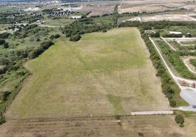 Photo 2 of Land for sale at 1945 Chisolm Trail Pkwy, Joshua, TX 76058 | MLS# 21045564 | Listing updated on 2026-08-27