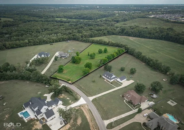 Land for sale at 0 Cardnell Rd, Bossier City, LA 71111 | MLS# 21045876