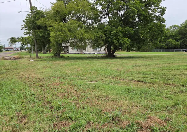 Photo 1 of Land for sale at 901 S 13th, Honey Grove, TX 75446 | MLS# 21046139 | Listing updated on 2026-08-21