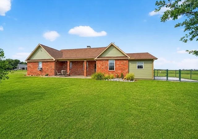 Homes for sale in Gunter, TX | 551 Massey Rd, Gunter, TX 75058 | MLS# 21046047