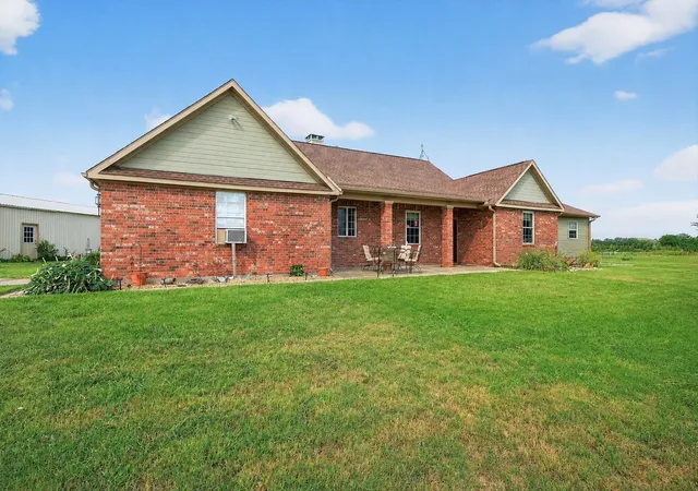 Homes for sale in Gunter, TX | 551 Massey Rd, Gunter, TX 75058 | MLS# 21046047