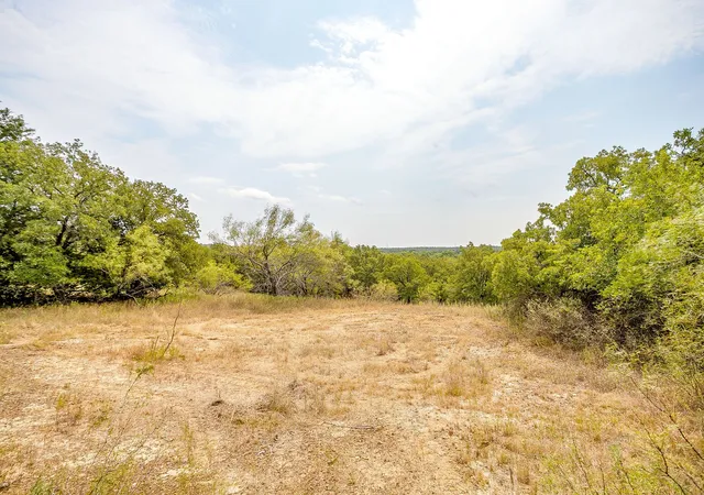 Homes for sale in Sunset, TX | 205 Pheasant Run, Sunset, TX 76270 | MLS# 21045999