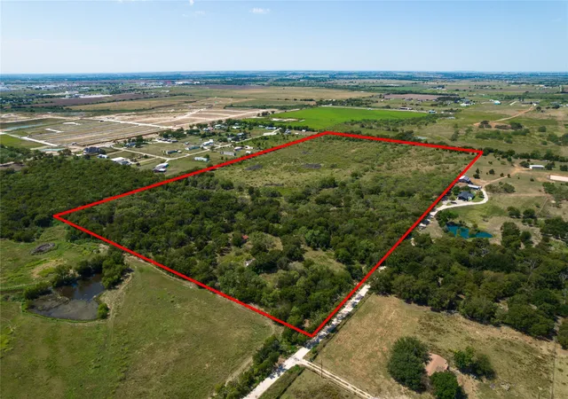 Photo 1 of Land for sale at 2027 Don Lee Rd, Joshua, TX 76058 | MLS# 21046837 | Listing updated on 2026-08-21