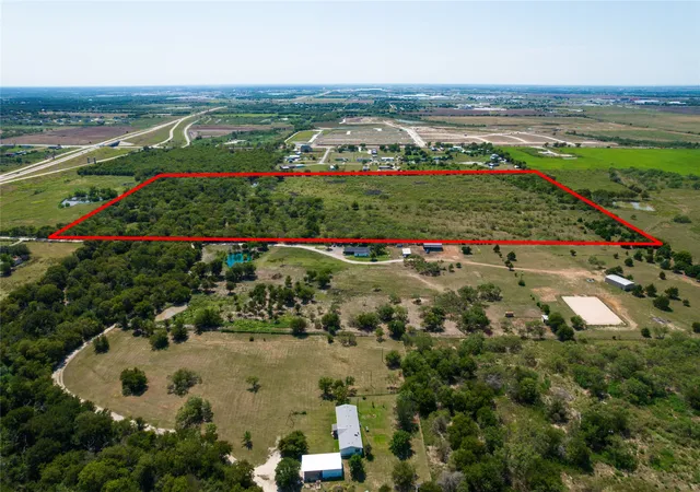 Photo 2 of Land for sale at 2027 Don Lee Rd, Joshua, TX 76058 | MLS# 21046837 | Listing updated on 2026-08-21