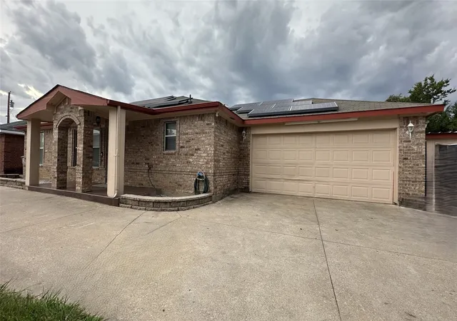 Homes for sale in Dallas, TX | 13731 Biggs St, Dallas, TX 75253 | MLS# 21046769