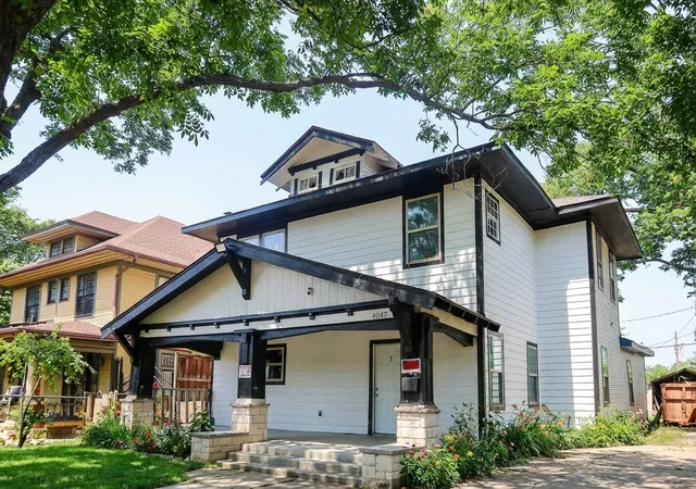 Photo 1 of Multi family home for sale at 4947 E Side Ave, Dallas, TX 75214 | MLS# 21047048 | Listing updated on 2026-08-29