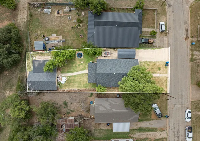 Homes for sale in Breckenridge, TX | 805 E Williams St, Breckenridge, TX 76424 | MLS# 21047123