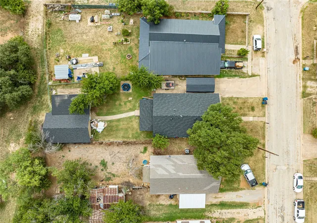 Homes for sale in Breckenridge, TX | 805 E Williams St, Breckenridge, TX 76424 | MLS# 21047123