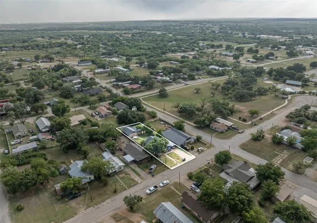 Homes for sale in Breckenridge, TX | 805 E Williams St, Breckenridge, TX 76424 | MLS# 21047123