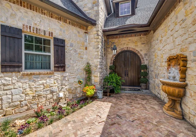 2nd image of 181 County Road 1326, Bridgeport, TX 76426 | MLS# 21047210