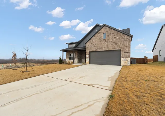 Photo 3 of Single family home for sale at 10305 Livestock Ave, Venus, TX 76084 | MLS# 21044431 | Listing updated on 2026-08-28