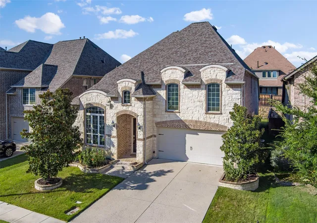 2nd image of 3815 Wind Cave Bnd, Irving, TX 75063 | MLS# 21042334