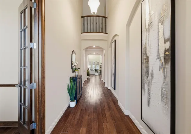 4th image of 3815 Wind Cave Bnd, Irving, TX 75063 | MLS# 21042334