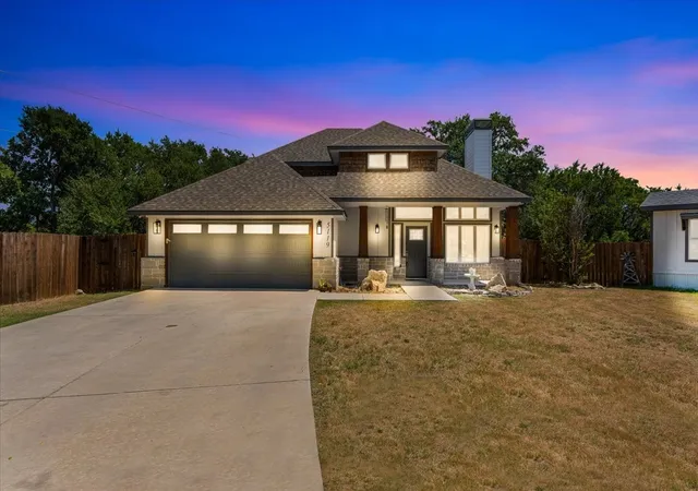 Homes for sale in Granbury, TX | 5119 San Marcos Ct, Granbury, TX 76048 | MLS# 21050732