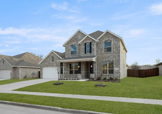 Photo 2 of Sale Pending at 728 Stone Eagle, Azle, TX 76020 | MLS# 21051284 | Listing updated on 2026-08-29