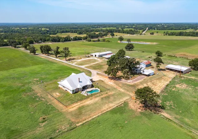Photo 3 of House for sale at 9208 Fm 17 75 Acres, Grand Saline, TX 75140 | MLS# 21051947 | Listing updated on 2026-09-28