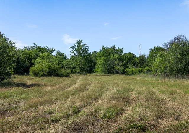 Photo 1 of Land for sale at Tract 3 Tbd Lcr 392, Groesbeck, TX 76642 | MLS# 21052468 | Listing updated on 2026-09-23
