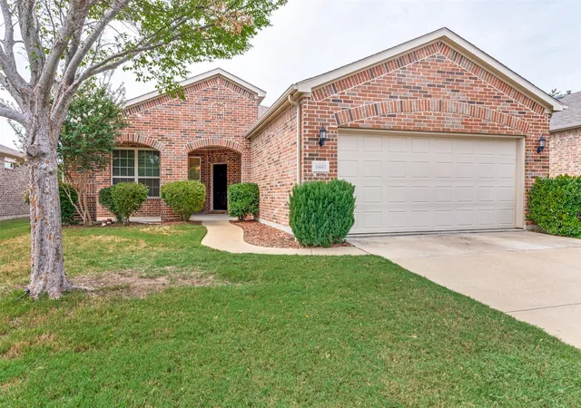 Photo 2 of Single family home for sale at 6445 Paragon Dr, Frisco, TX 75036 | MLS# 21050555 | Listing updated on 2026-08-28