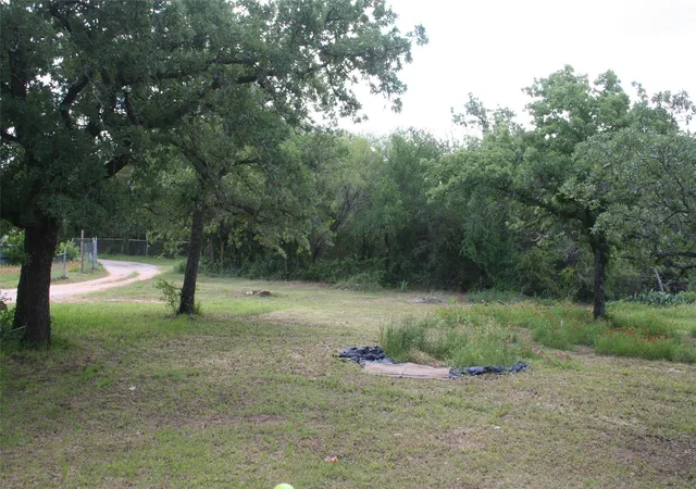 Photo 3 of Manufactured home for sale at 215a Buzbee Rd, Palo Pinto, TX 76484 | MLS# 21054164 | Listing updated on 2026-09-03