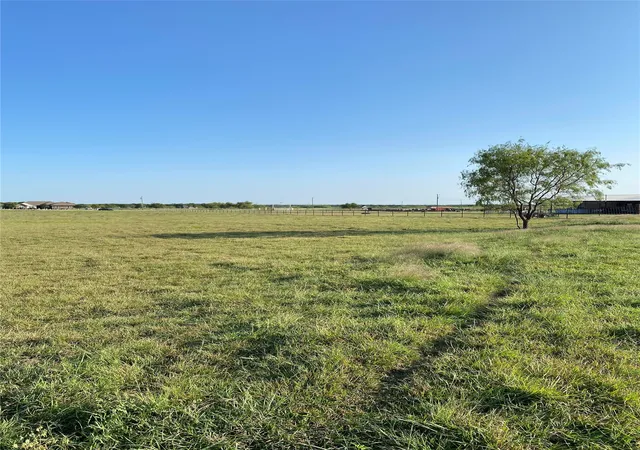 Photo 2 of Land for sale at Tbd Lot 56 Northwest Ave #1295, Corsicana, TX 75110 | MLS# 21046412 | Listing updated on 2026-08-31